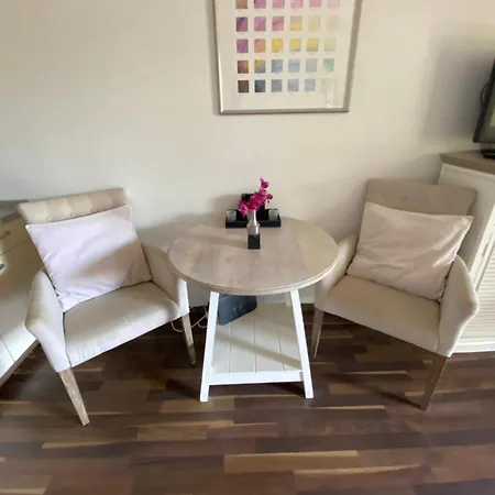 Apartment Wunderschoene Ferienwohnung! 3 Duesseldorf Flughafen