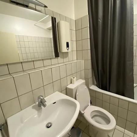 Apartment Wunderschoene Ferienwohnung! 3 Duesseldorf Flughafen